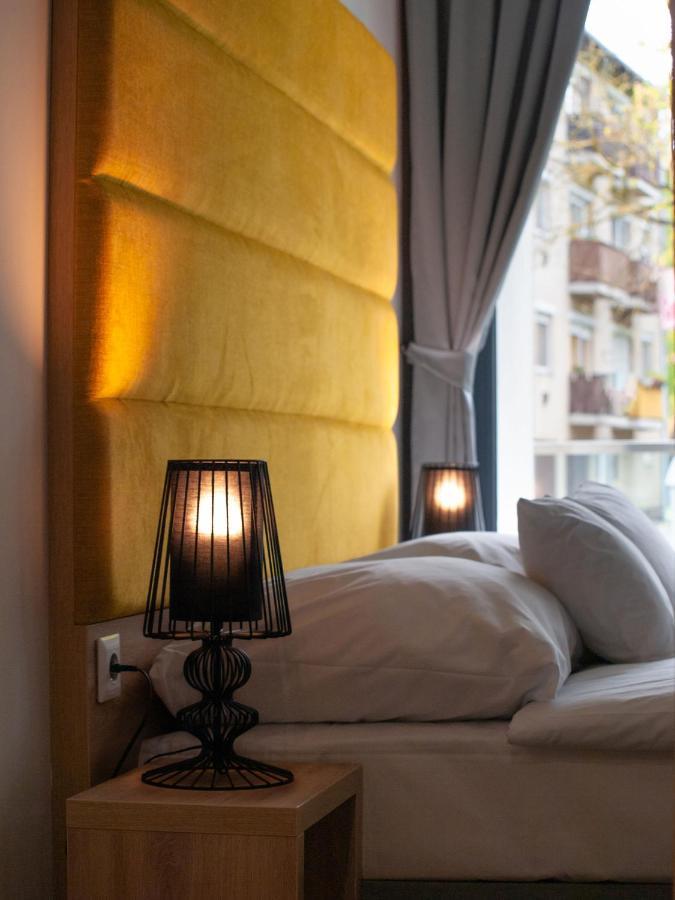 R31 Residence Sarvar Ngoại thất bức ảnh