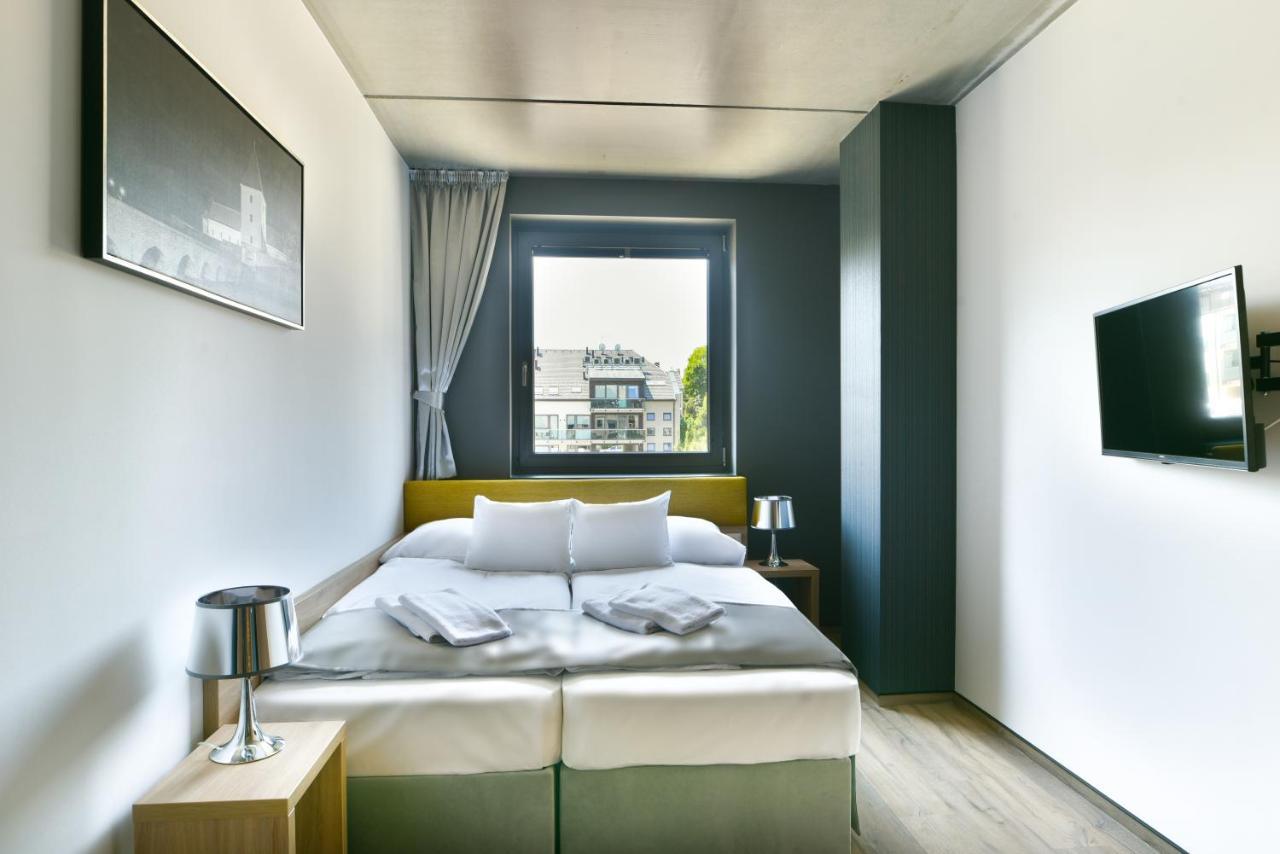 R31 Residence Sarvar Ngoại thất bức ảnh