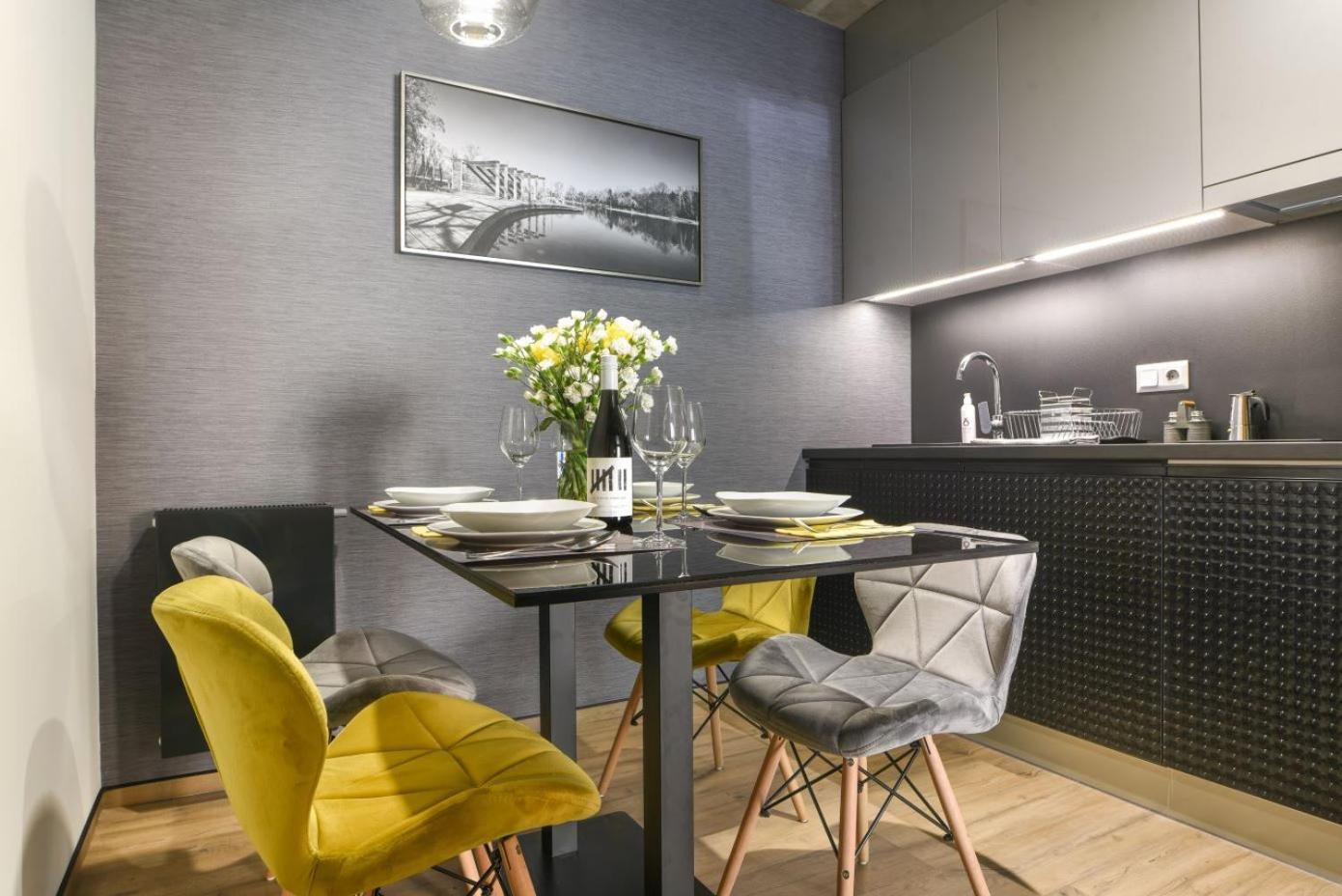 R31 Residence Sarvar Ngoại thất bức ảnh